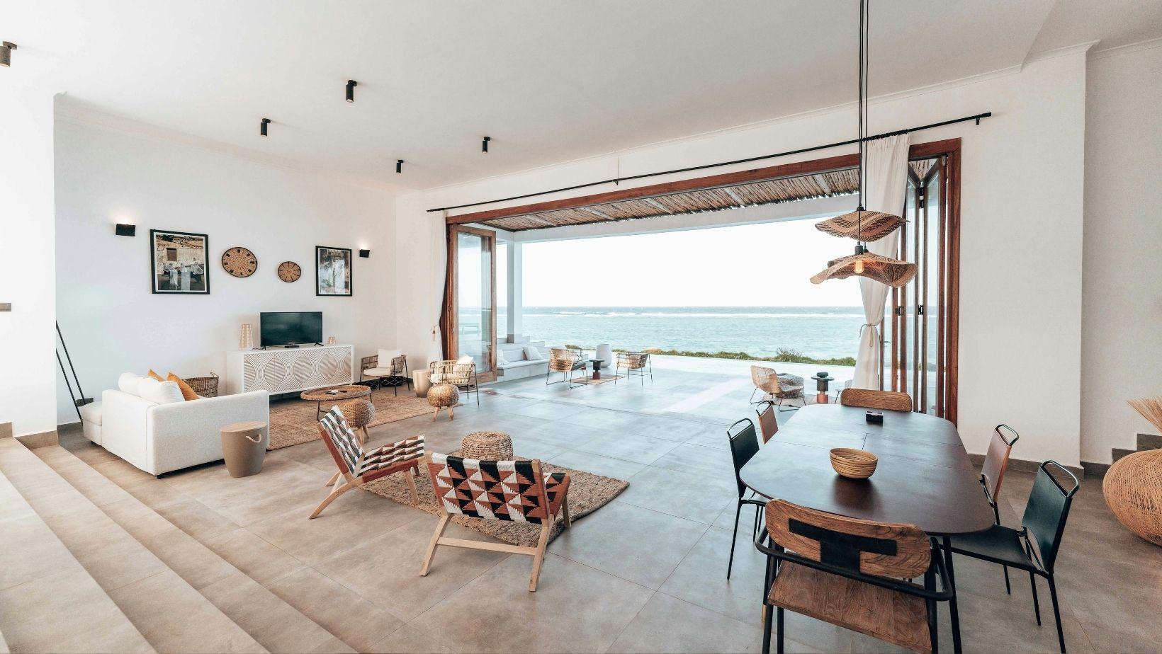 home maintenance spring summer, home care tips spring summer, seasonal home upkeep, home maintenance checklist, home improvement spring summer, homeowners spring summer guide, property care seasonal, summer home maintenance tips, spring home prep, home upkeep tips